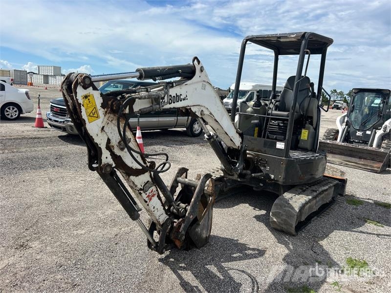 Bobcat E26 Mini ekskavatori < 7 t