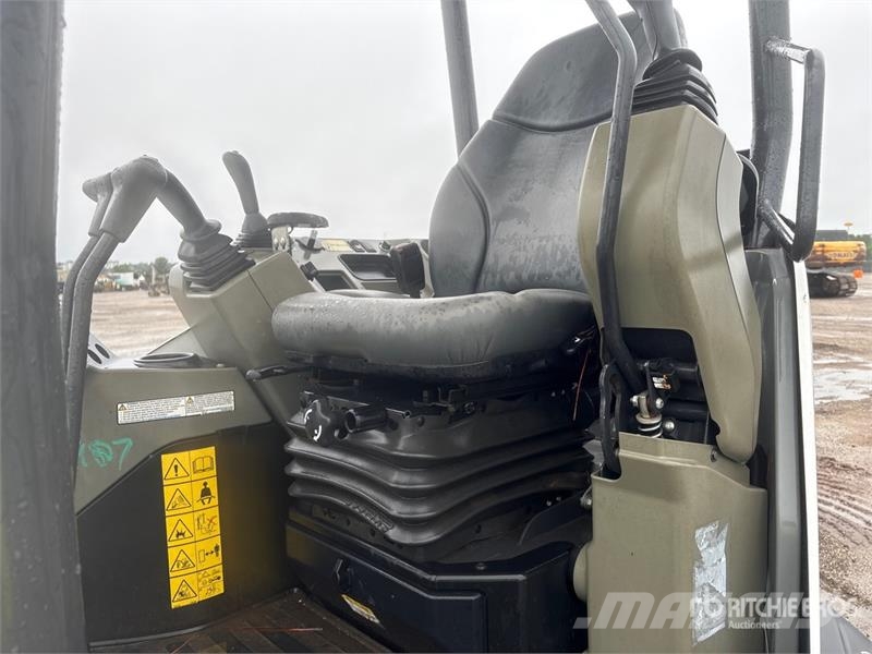 Bobcat E26 حفارات صغيرة أقل من 7 طن (حفارات صغيرة)