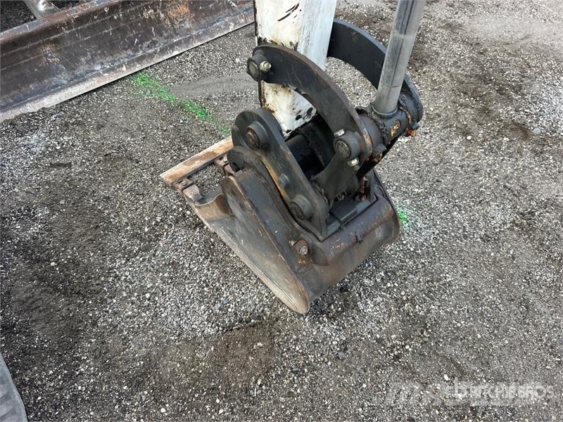Bobcat E26 Mini ekskavatori < 7 t