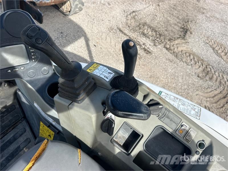 Bobcat E26 Mini excavators < 7t