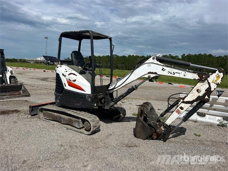 Bobcat E26 Mini ekskavatori < 7 t