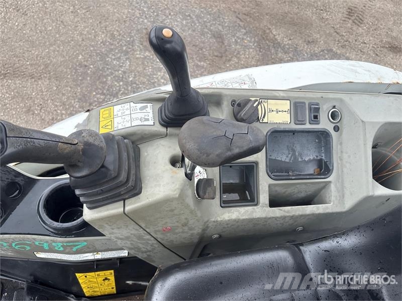 Bobcat E26 حفارات صغيرة أقل من 7 طن (حفارات صغيرة)