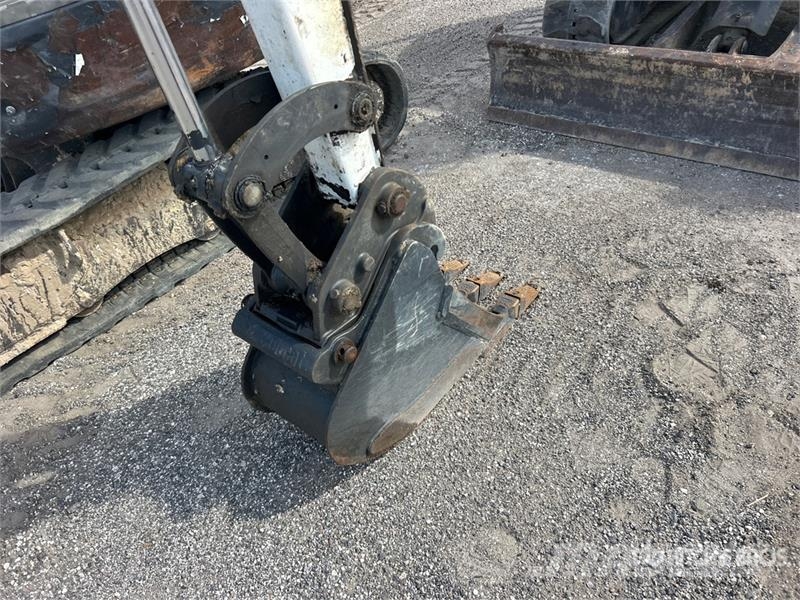 Bobcat E26 Mini excavators < 7t