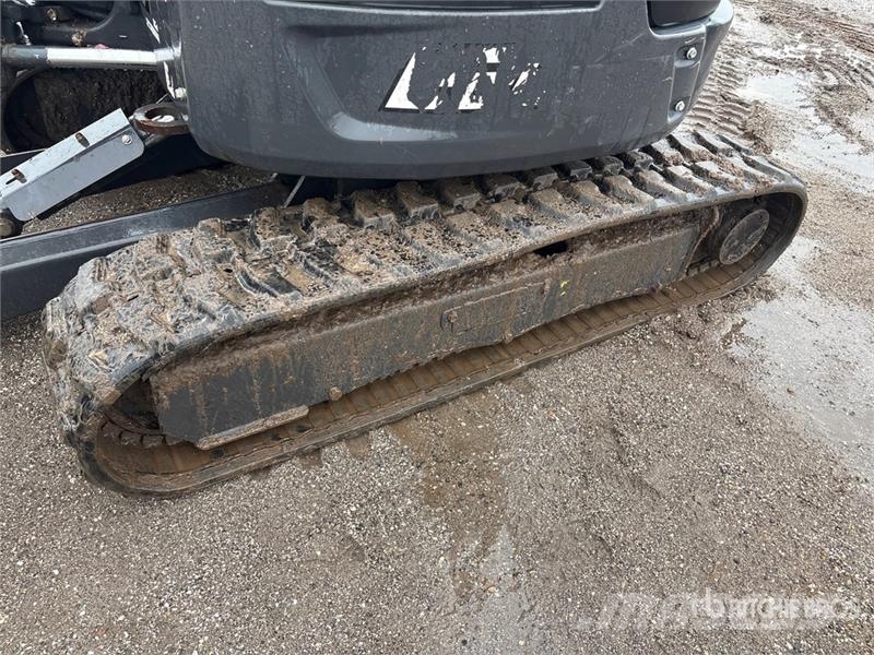 Bobcat E26 حفارات صغيرة أقل من 7 طن (حفارات صغيرة)