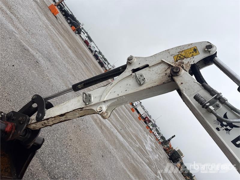 Bobcat E26 حفارات صغيرة أقل من 7 طن (حفارات صغيرة)