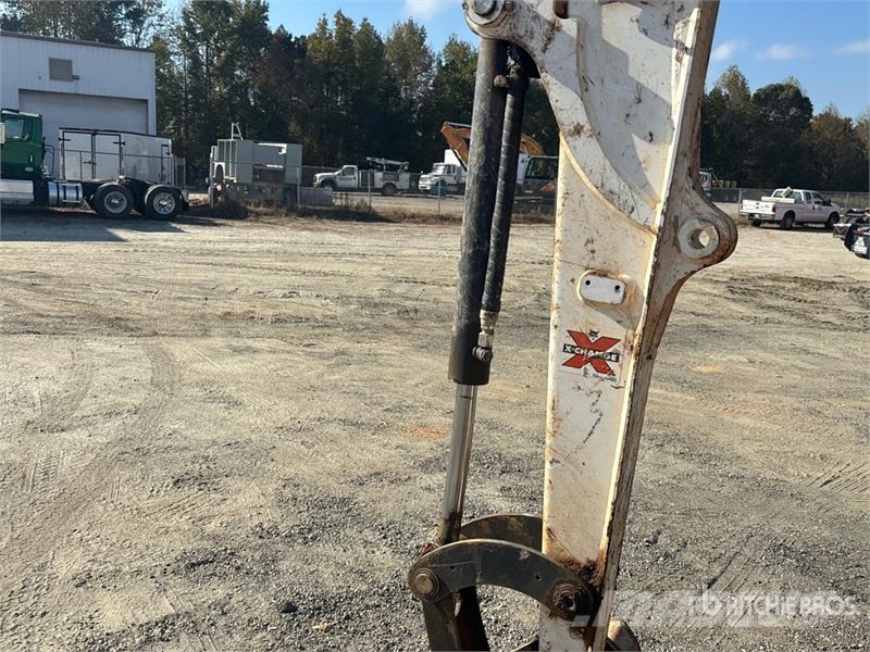Bobcat E26 Minibagger < 7t