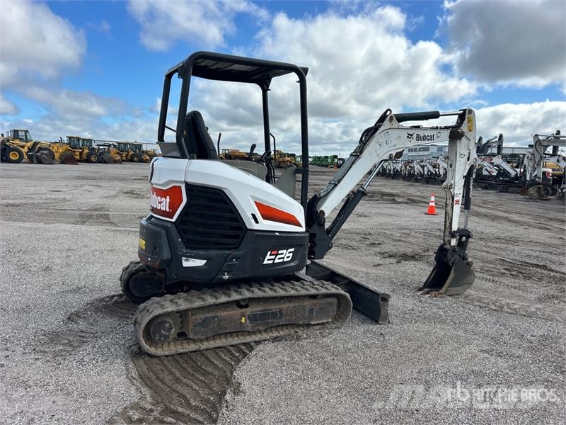 Bobcat E26 Minibagger < 7t