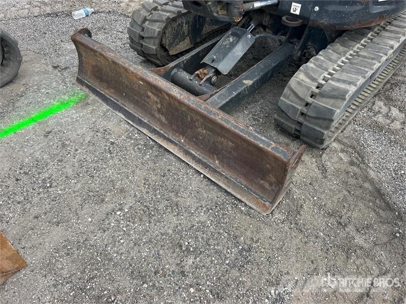 Bobcat E26 Mini excavators < 7t
