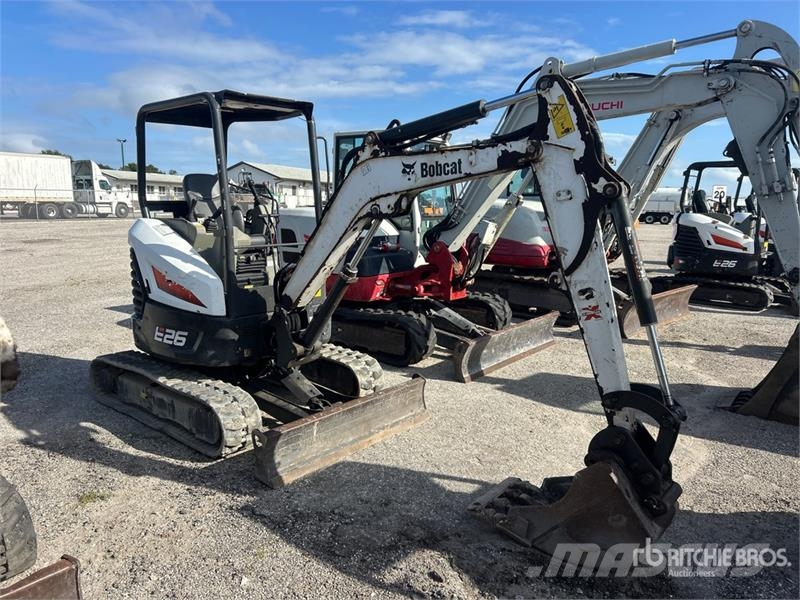 Bobcat E26 Mini excavators < 7t