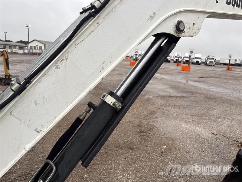 Bobcat E26 حفارات صغيرة أقل من 7 طن (حفارات صغيرة)