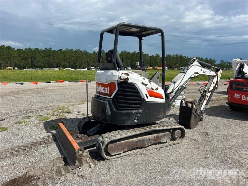 Bobcat E26 Mini ekskavatori < 7 t