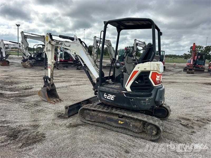 Bobcat E26 Minibagger < 7t
