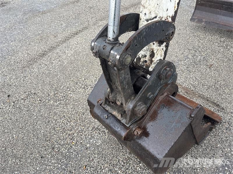 Bobcat E26 حفارات صغيرة أقل من 7 طن (حفارات صغيرة)