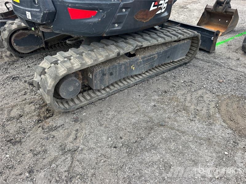 Bobcat E26 Mini excavators < 7t