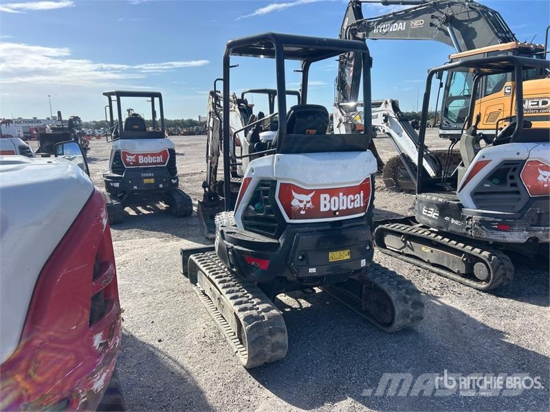 Bobcat E26 Mini excavators < 7t