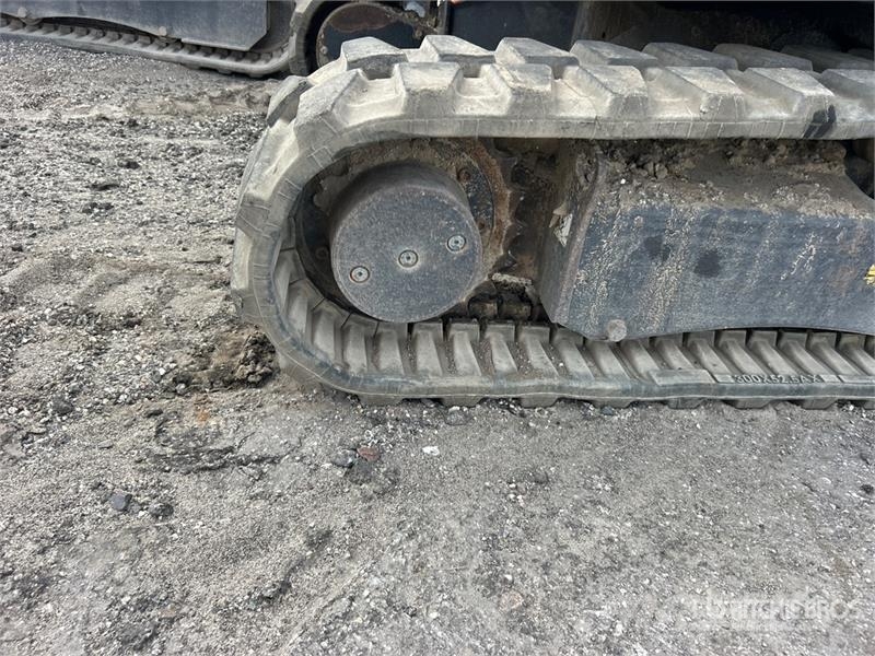 Bobcat E26 Mini excavators < 7t