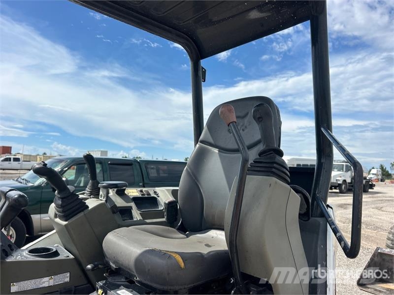 Bobcat E26 Mini ekskavatori < 7 t