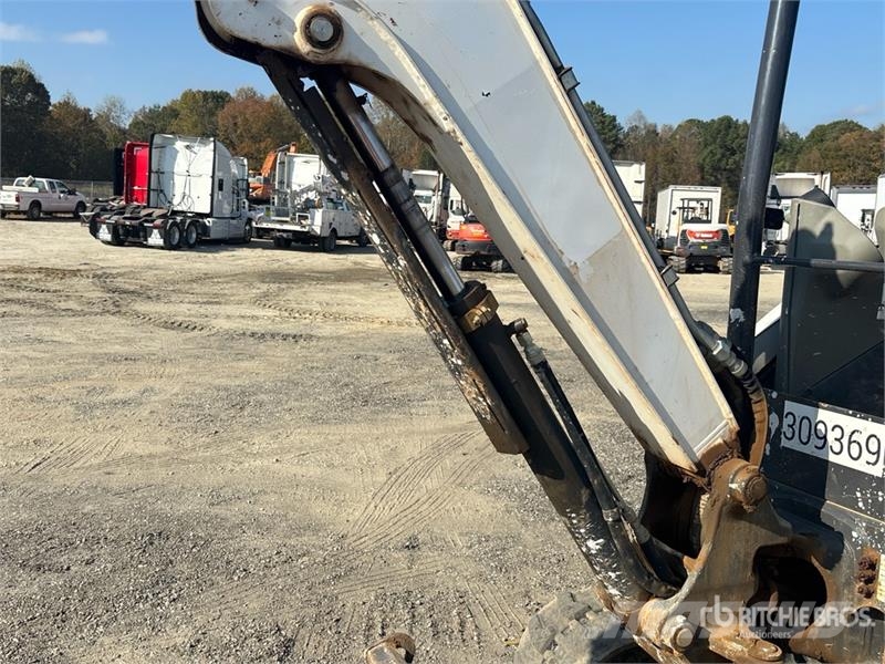 Bobcat E26 Minibagger < 7t