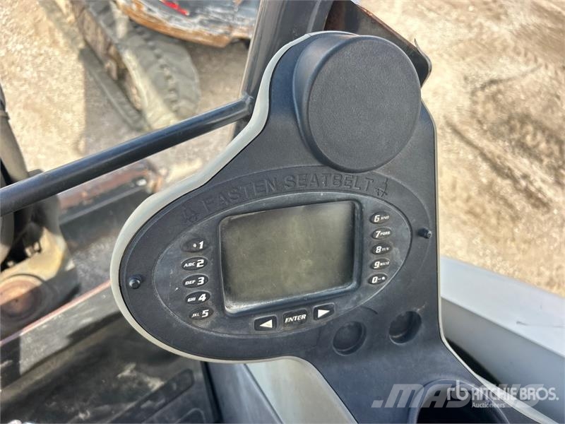 Bobcat E26 Mini excavators < 7t
