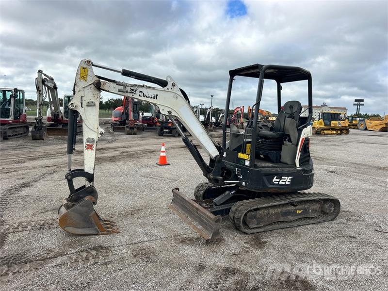 Bobcat E26 Minibagger < 7t