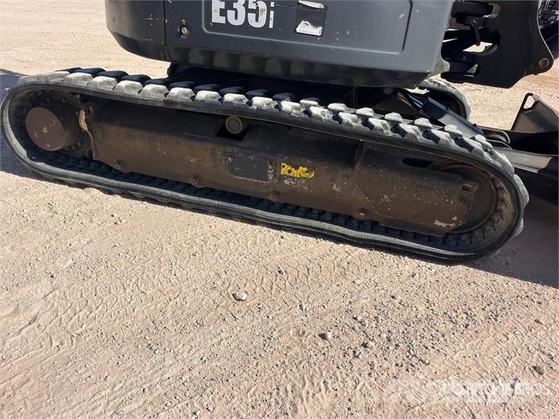 Bobcat E31i Mini Excavator 小型挖土機/掘鑿機<7t(小型挖掘機)