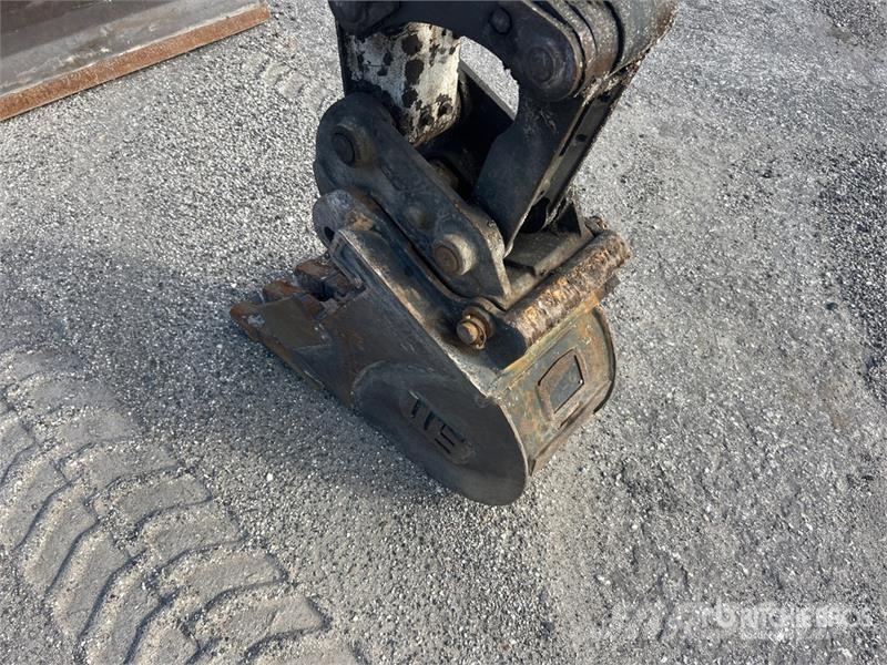 Bobcat E32 Mini excavators < 7t