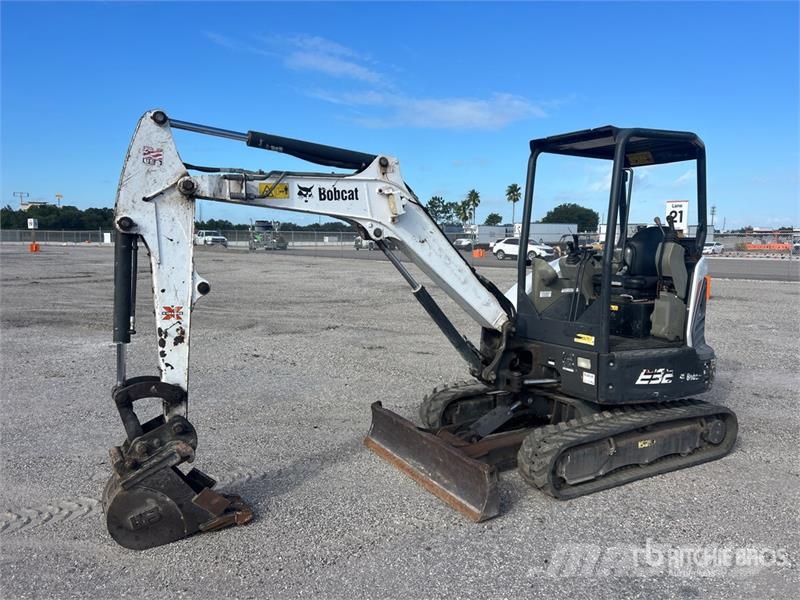 Bobcat E32 Minikaivukoneet < 7t