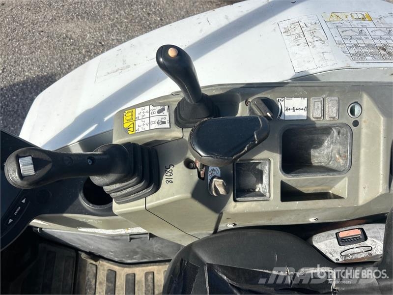 Bobcat E32 Mini excavators < 7t