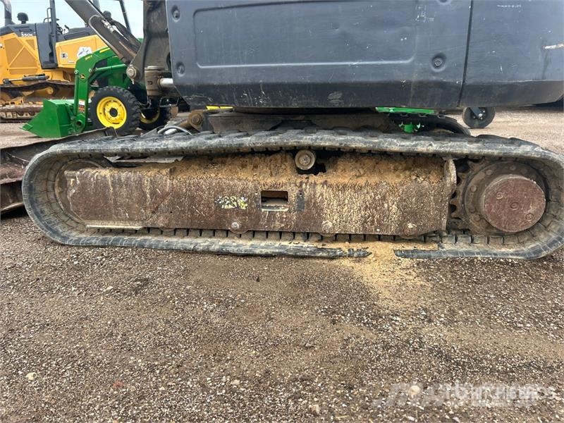 Bobcat E32 Mini bagri <7t