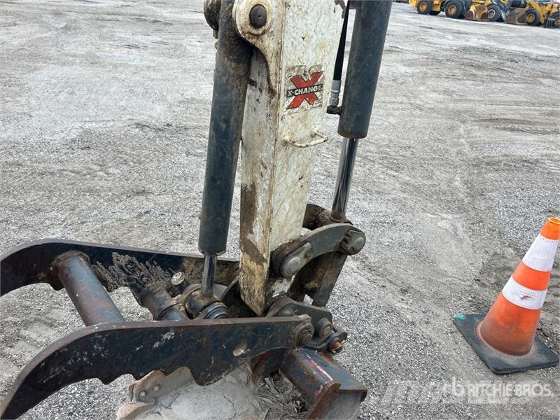 Bobcat E32i Mini Excavator Mini excavators < 7t