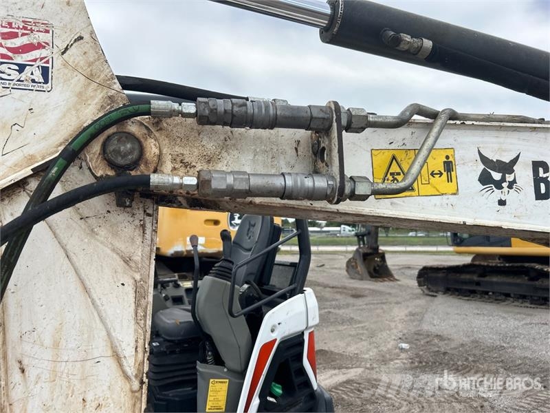 Bobcat E32i Mini Excavator Mini excavators < 7t