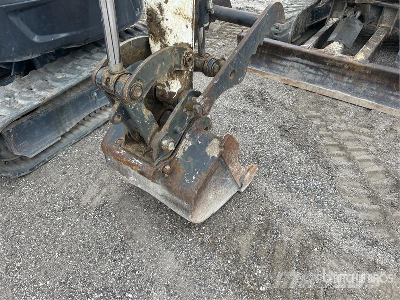 Bobcat E32i Mini Excavator Mini excavators < 7t