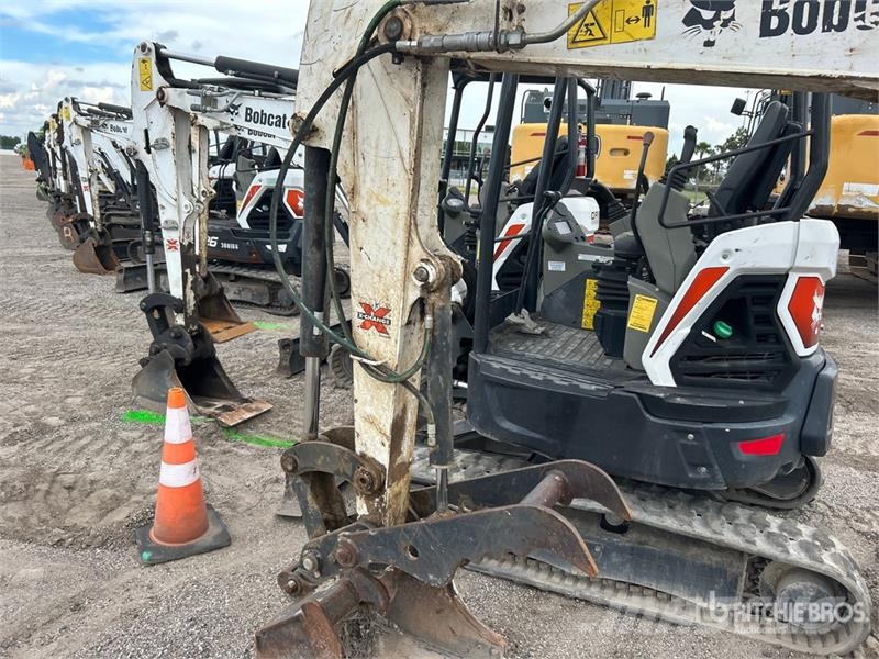 Bobcat E32i Mini Excavator Mini excavators < 7t