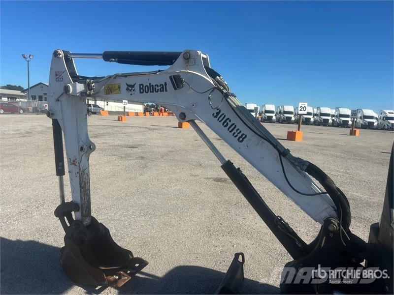 Bobcat E32i Mini Excavator Minigrävare < 7t