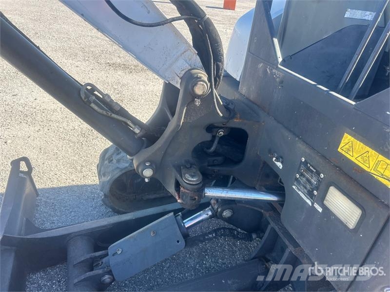 Bobcat E32i Mini Excavator Minigrävare < 7t