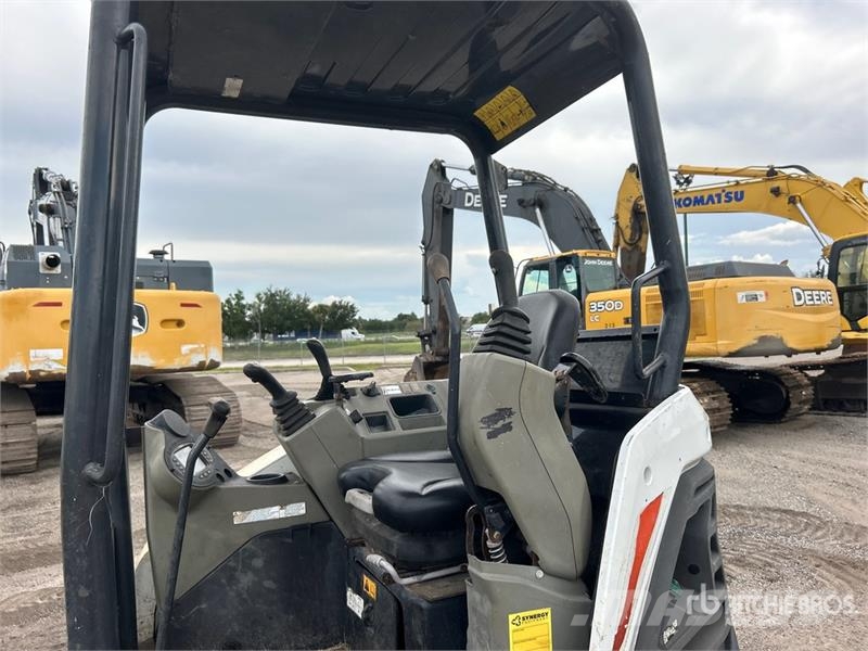 Bobcat E32i Mini Excavator Mini excavators < 7t