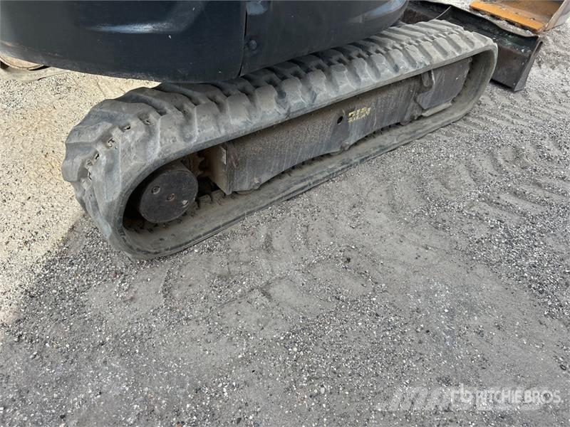 Bobcat E32i Mini Excavator Mini excavators < 7t (Mini diggers)