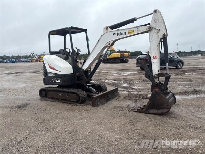 Bobcat E32i Mini Excavator حفارات صغيرة أقل من 7 طن (حفارات صغيرة)