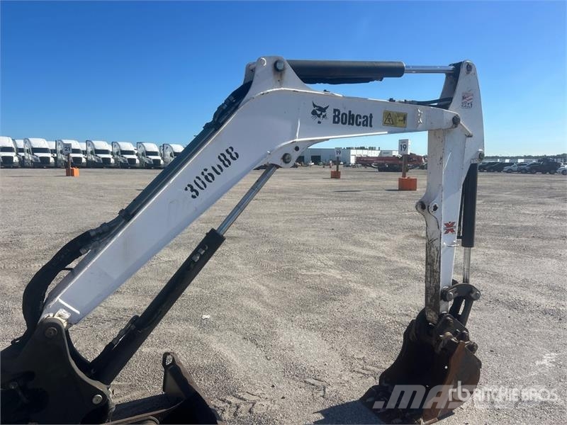 Bobcat E32i Mini Excavator Minigrävare < 7t