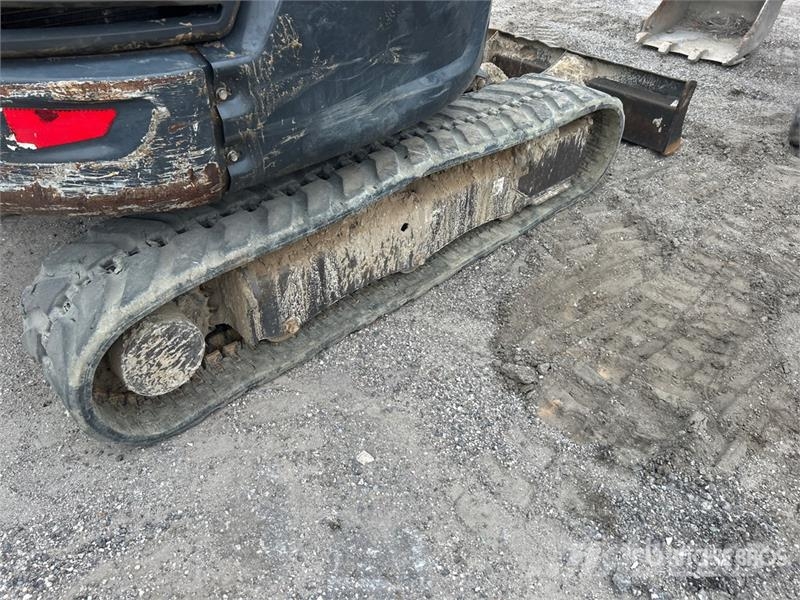 Bobcat E32i Mini Excavator Mini excavators < 7t