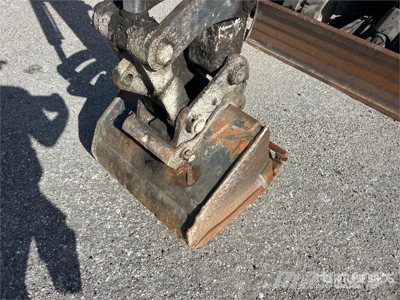 Bobcat E50 Mini Excavator ミニ油圧ショベル 7t以下(ミニユンボ・ミニディガー)
