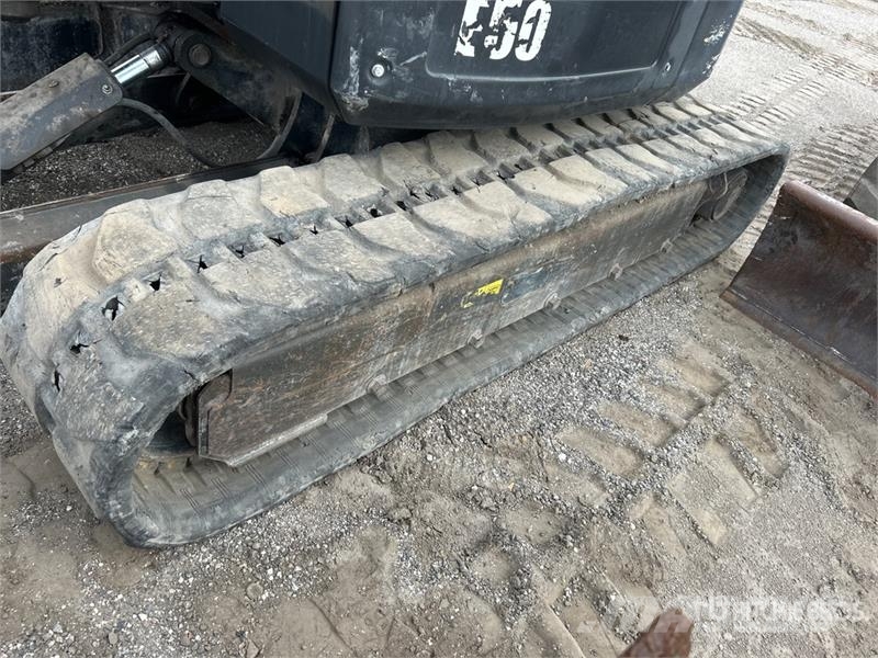 Bobcat E50 Mini Excavator Mini kotrók < 7t