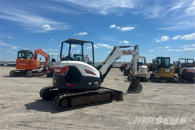 Bobcat E50 Mini Excavator Mini kotrók < 7t