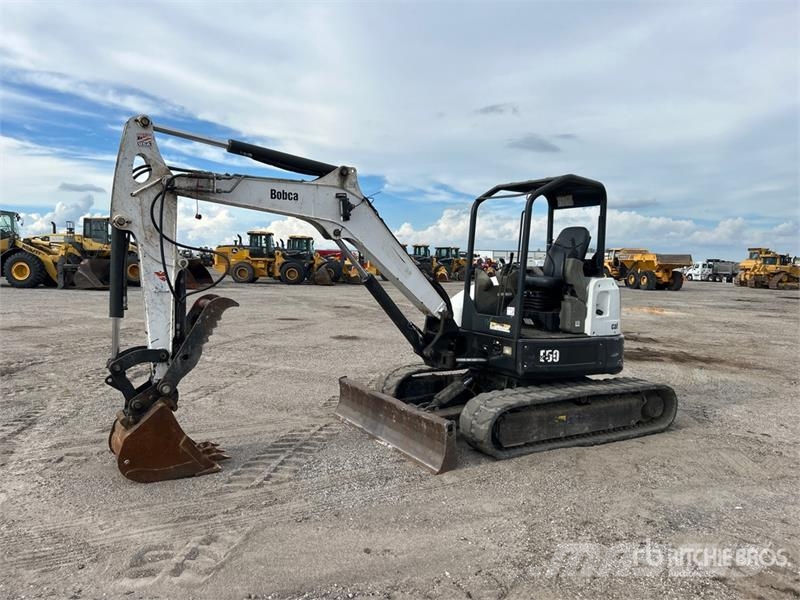 Bobcat E50 Mini Excavator Mini kotrók < 7t