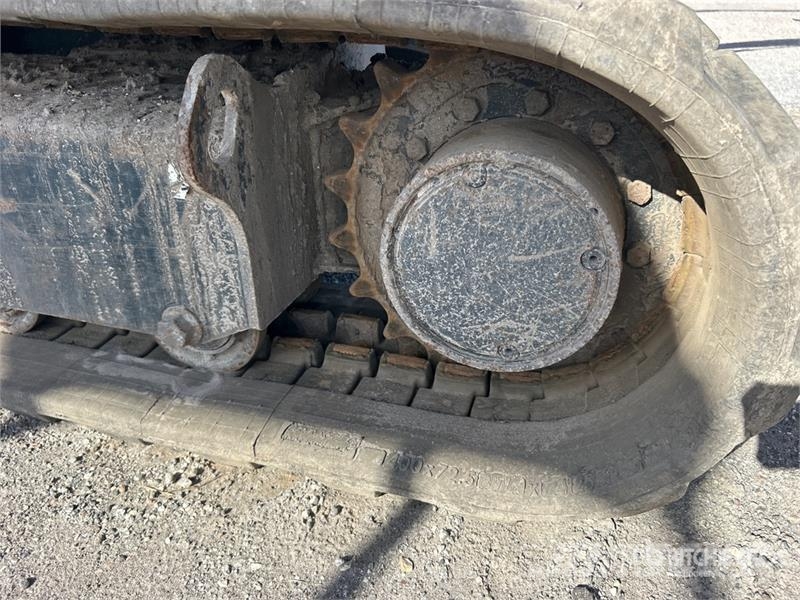 Bobcat E50 Mini Excavator ミニ油圧ショベル 7t以下(ミニユンボ・ミニディガー)