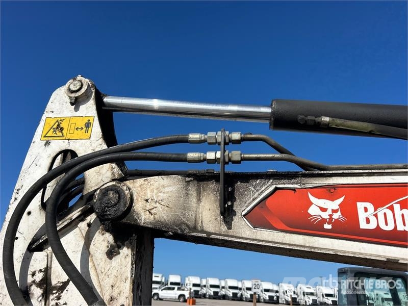 Bobcat E50 Mini Excavator ミニ油圧ショベル 7t以下(ミニユンボ・ミニディガー)