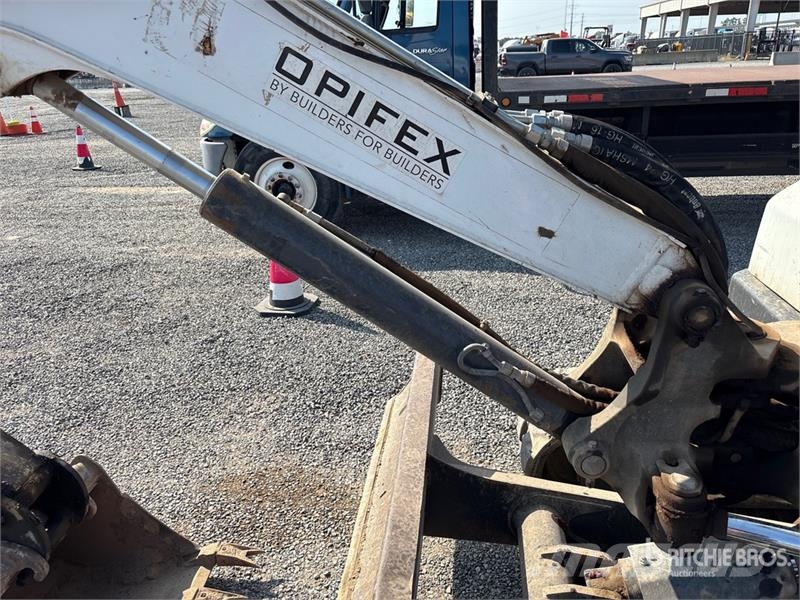 Bobcat E50 Mini Excavator Mini bagri <7t