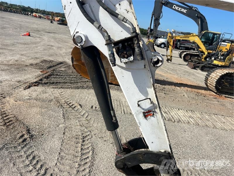 Bobcat E50 Mini Excavator Mini excavators < 7t