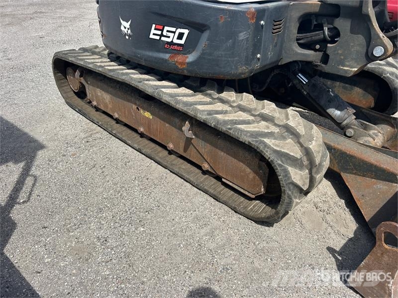Bobcat E50 Mini Excavator Mini kotrók < 7t