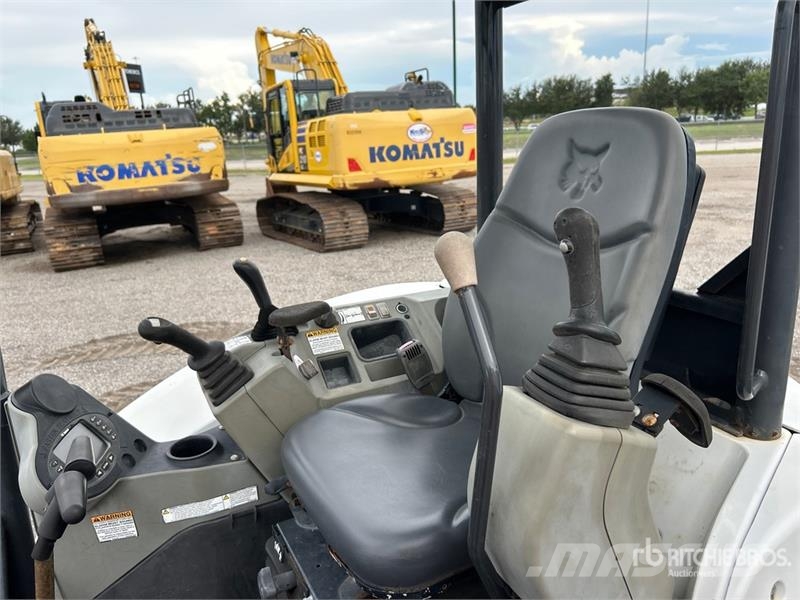 Bobcat E50 Mini Excavator Minikaivukoneet < 7t